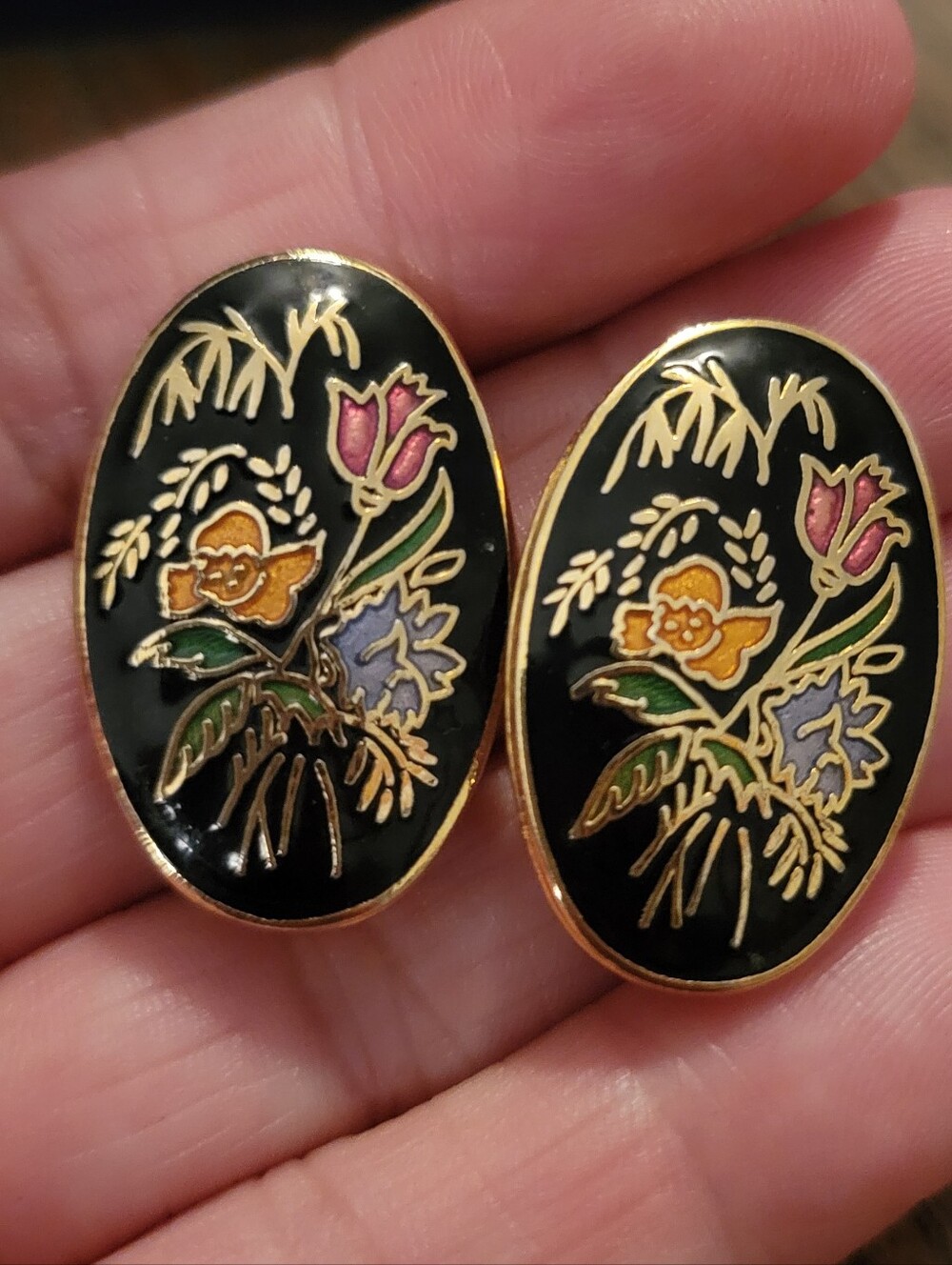 Vintage Black Enamel & Floral Cloisonne Clip On Earrings